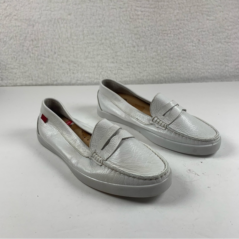 Marc Joseph York Womens size 5.5 Shoes White Comfort Slip on Loafer 7434